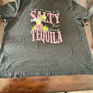 SHEIN Black Curve Tee